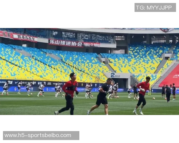 赛前分析深圳新鹏城迎战成都蓉城双方状态与战术对比解析